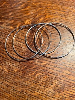 Minimalist Silver-Tone Women’s Thin Bangle Bracelet Set